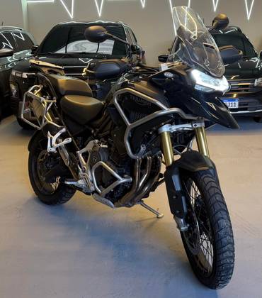 TRIUMPH TIGER 1200 BLACK EDITION TRIUMPH TIGER 1200 BLACK EDITION